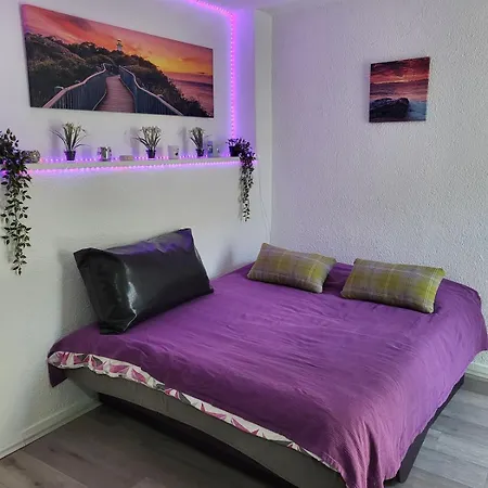 Apartment Batman Split