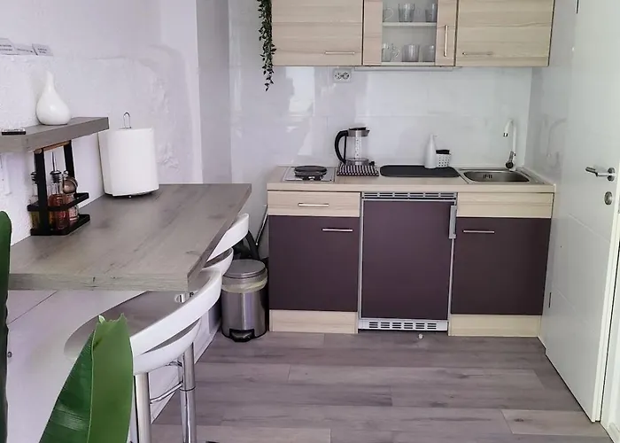 Apartment Batman Split